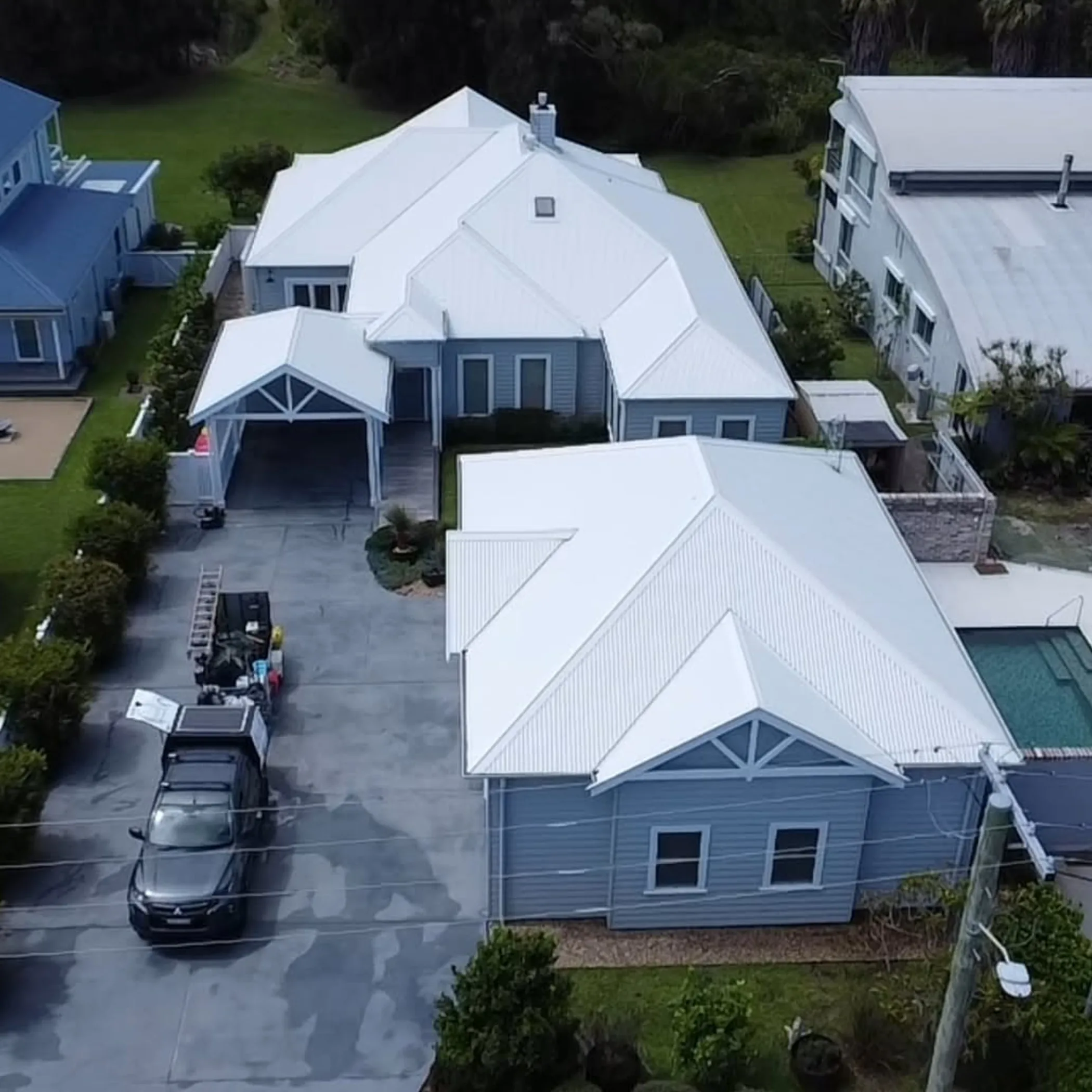 clean driveway and house exterior